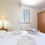 Lucija *