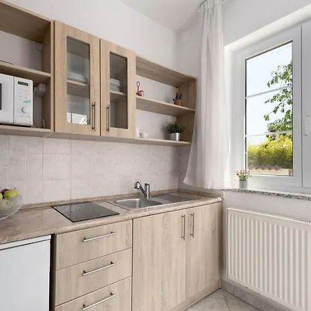 Lucija Apartament Pjescana Uvala