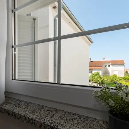 Lucija Apartament Pjescana Uvala