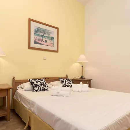 Apartment Lucija *