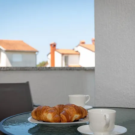 Lucija Pjescana Uvala