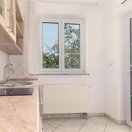 Apartment Lucija Pjescana Uvala