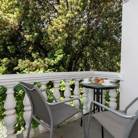 Lucija Apartament Pjescana Uvala