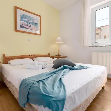 Lucija Pjescana Uvala