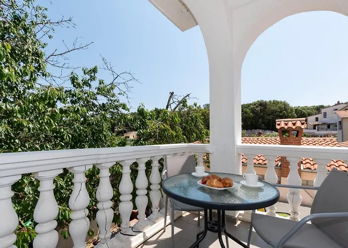 Lucija Appartement *